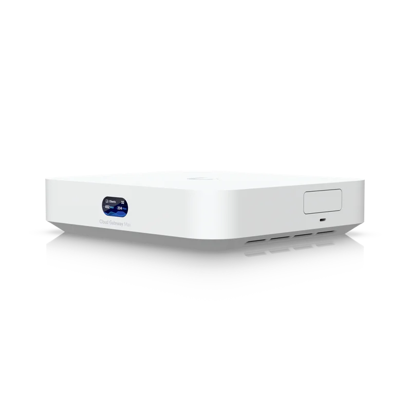 UniFi Cloud Gateway Max — Storage configuration unconfirmed